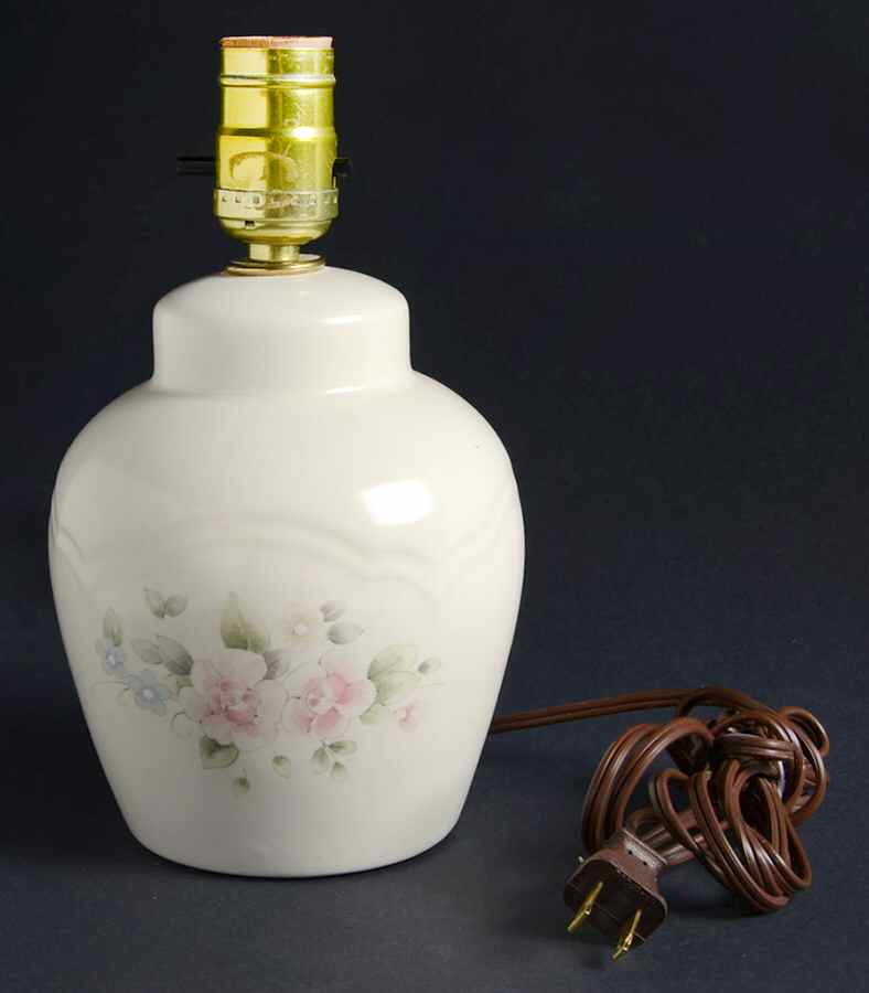 Tea Rose 14" Electric Lamp No Shade by Pfaltzgraff-1