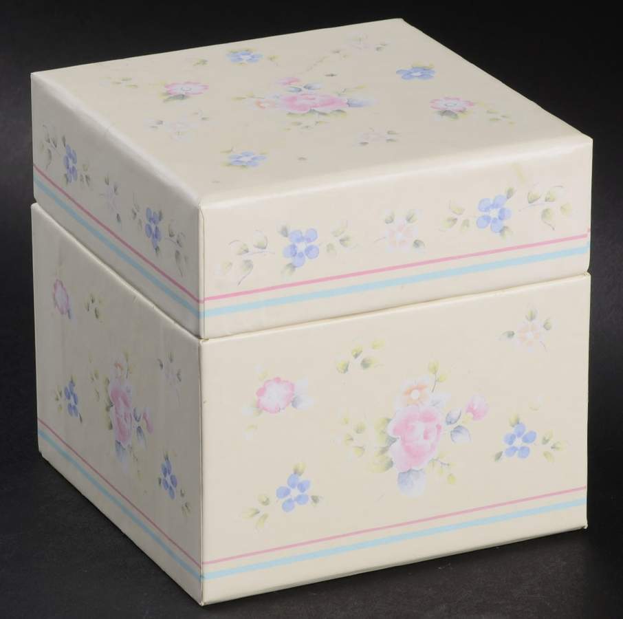 Tea Rose Medium Paper Nesting Box by Pfaltzgraff-1