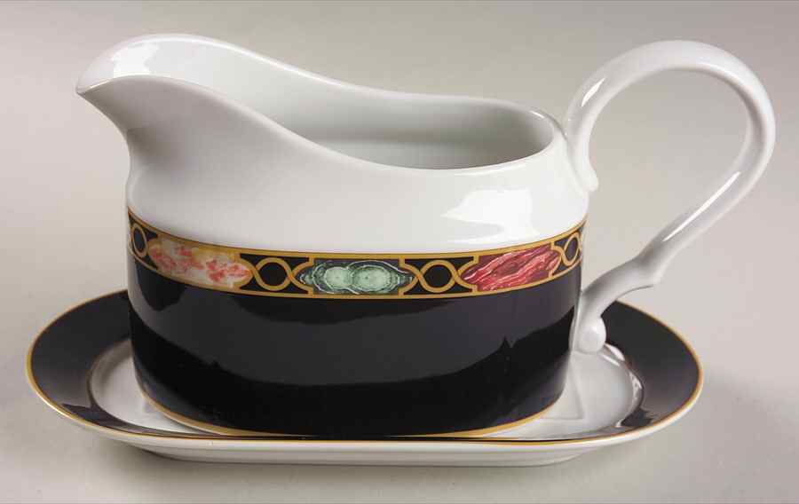 Treviso Gravy Boat & Underplate by Pfaltzgraff-1
