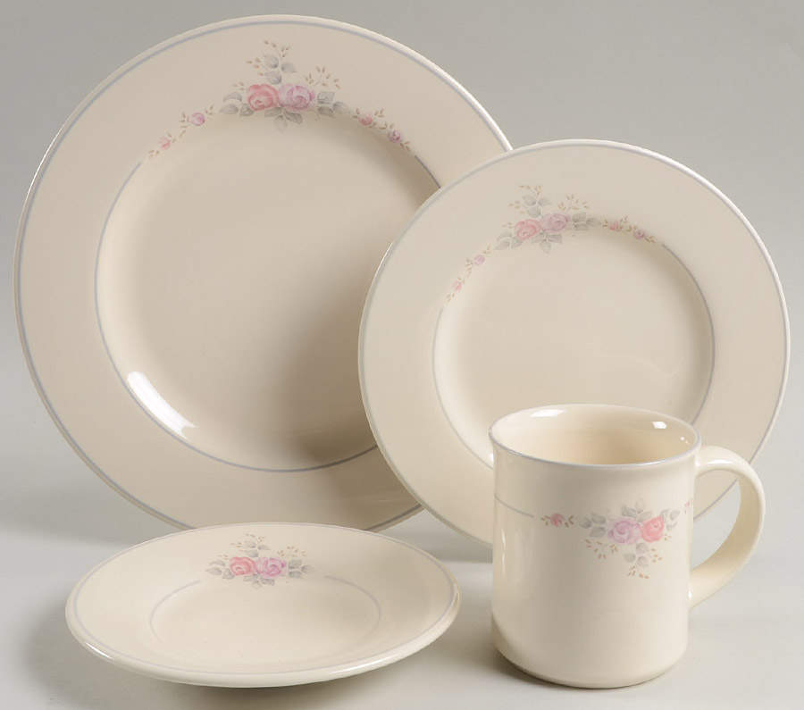 Trousseau 4 Piece Place Setting by Pfaltzgraff-1