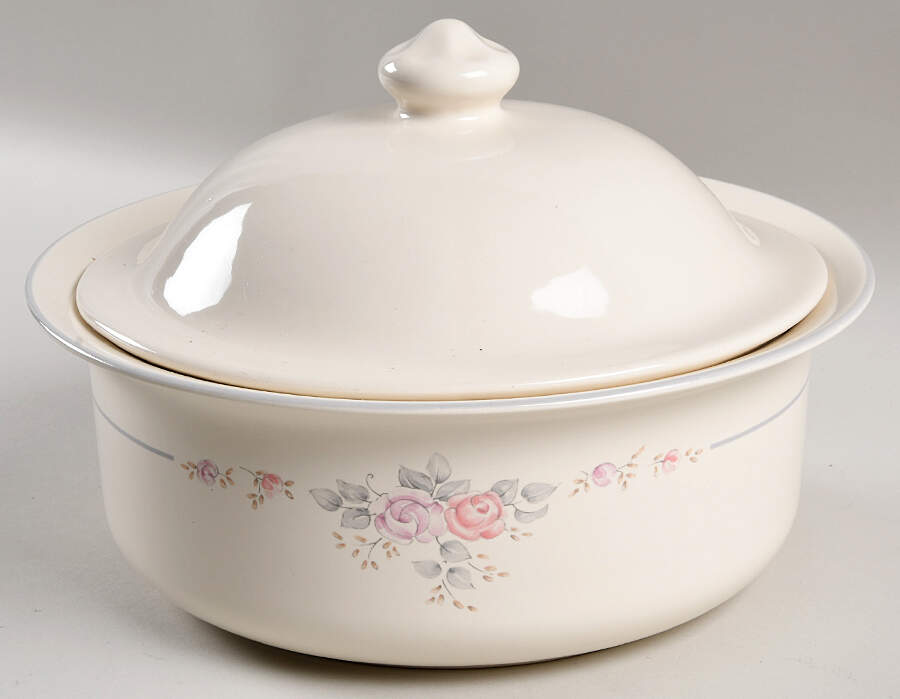 Trousseau 2 Qt Round Covered Casserole by Pfaltzgraff-1