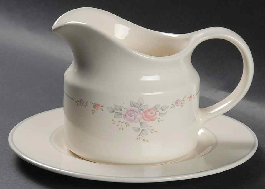 Trousseau Gravy Boat & Underplate by Pfaltzgraff-1