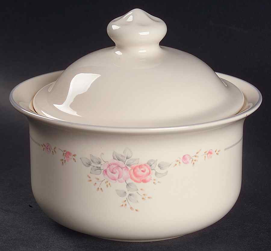 Trousseau Butter Tub & Lid by Pfaltzgraff-1