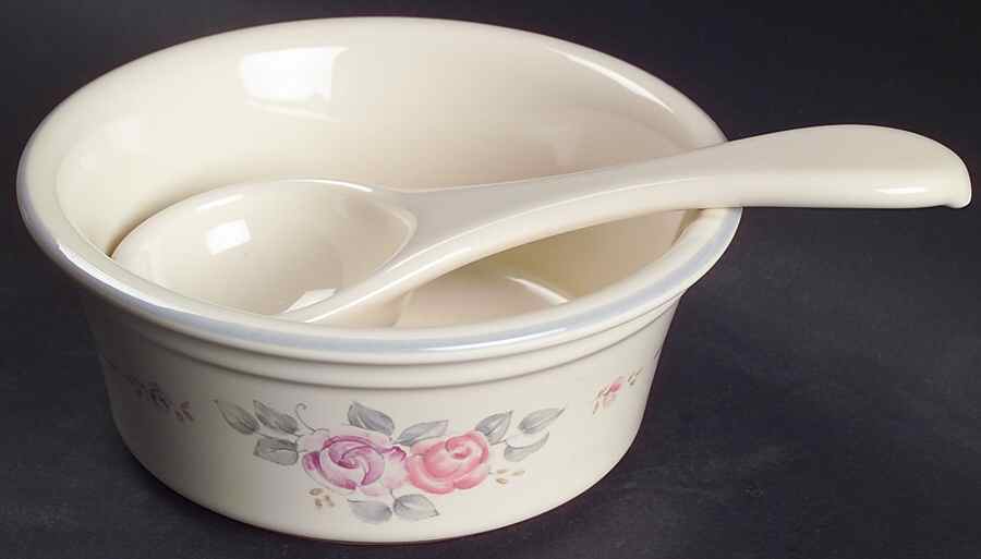 Trousseau Dip/Salsa Crock & Ladle by Pfaltzgraff-1