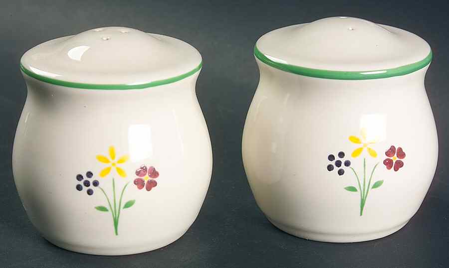Vickie Hanson Salt & Pepper Set by Pfaltzgraff-1