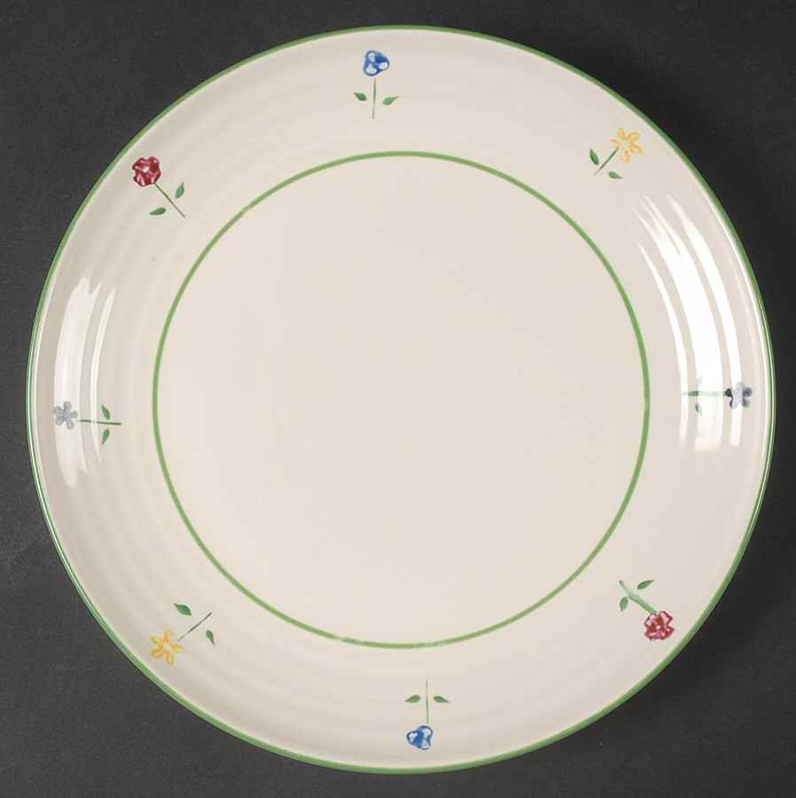 Vickie Hanson Luncheon Plate by Pfaltzgraff-1