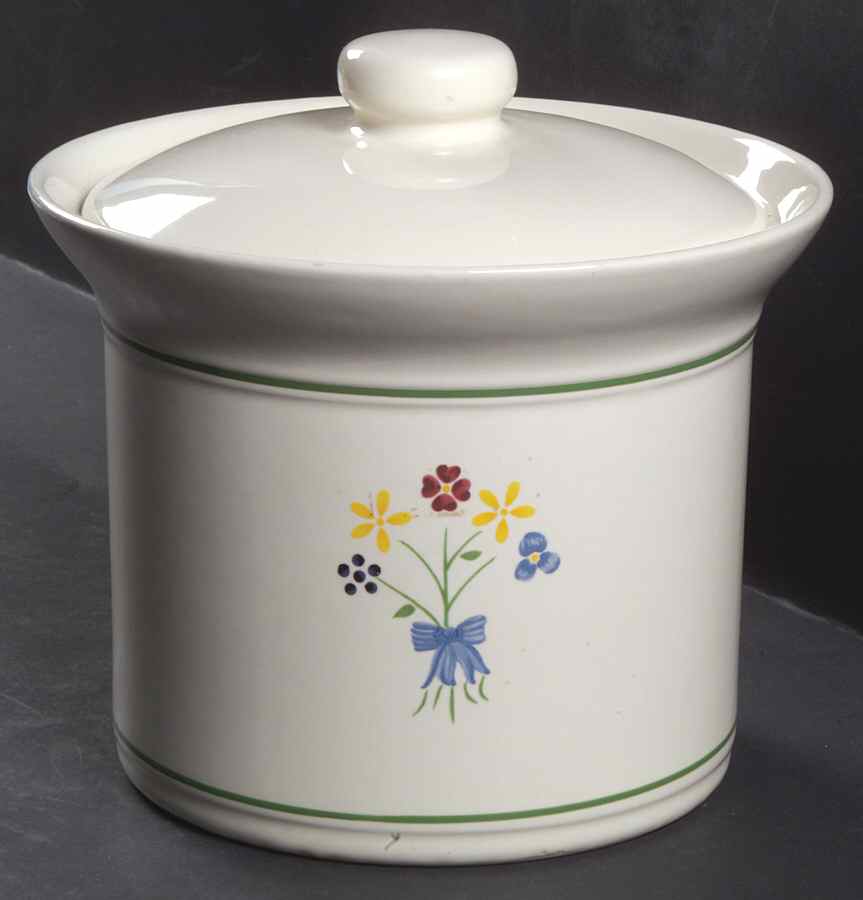 Vickie Hanson Large Canister & Lid by Pfaltzgraff-1