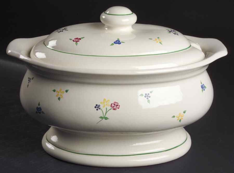 Vickie Hanson Tureen &  Lid by Pfaltzgraff-1