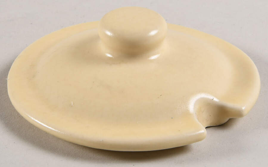 Village (Made in USA) Lid for Honey Pot by Pfaltzgraff-1