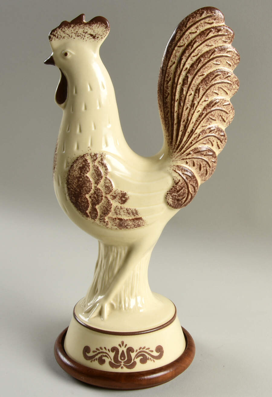Village (Made in USA) Rooster Figurine by Pfaltzgraff-1