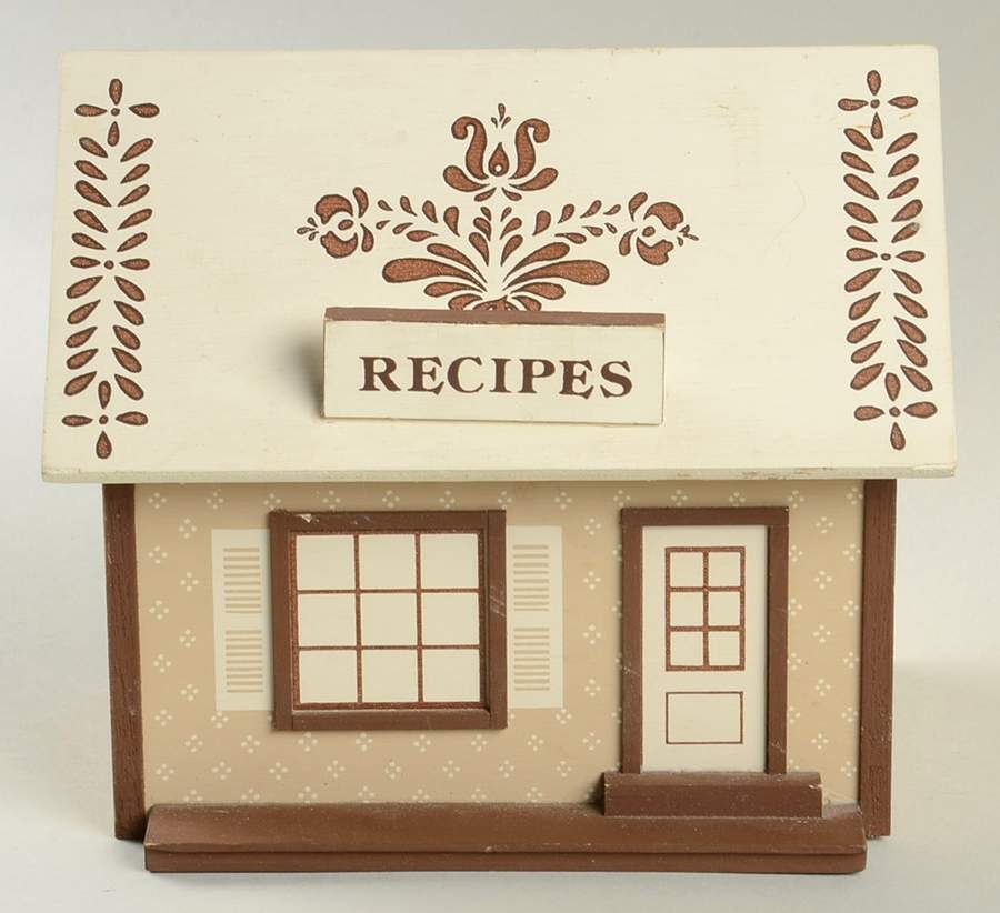 Village (Made in USA) Wood House Recipe Box & Lid by Pfaltzgraff-1