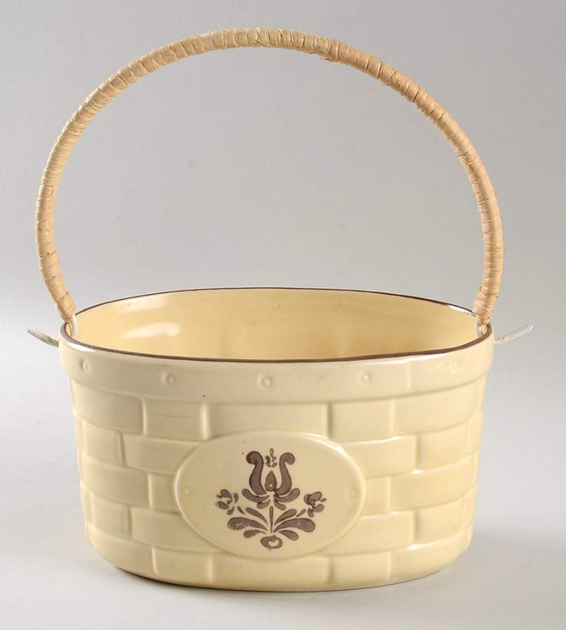 Village (Made in USA) Medium Basket with Handle by Pfaltzgraff-1