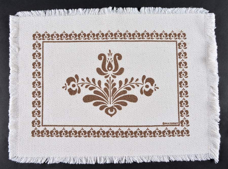 Village (Made in USA) Cloth Placemat by Pfaltzgraff-1