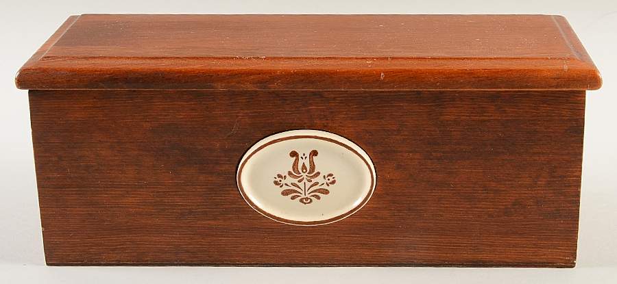 Village (Made in USA) Wood Divided Recipe Holder & Lid by Pfaltzgraff-1