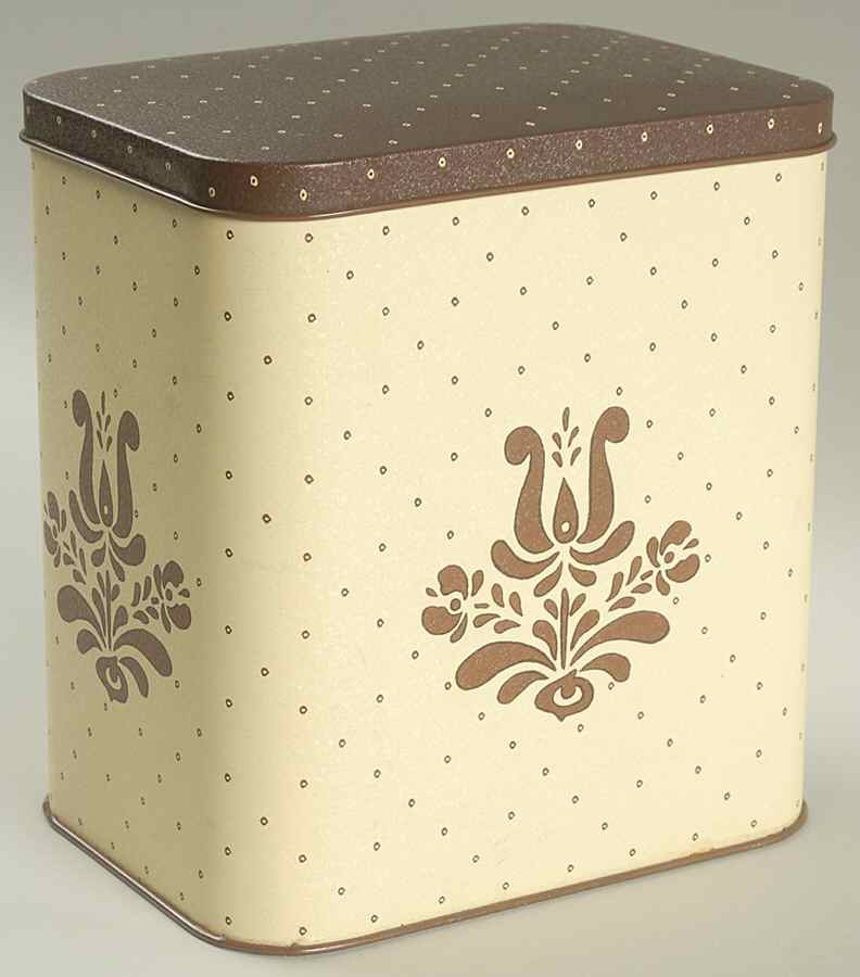 Village (Made in USA) 5 3/4 Nested Hinged Storage Tin by Pfaltzgraff-1