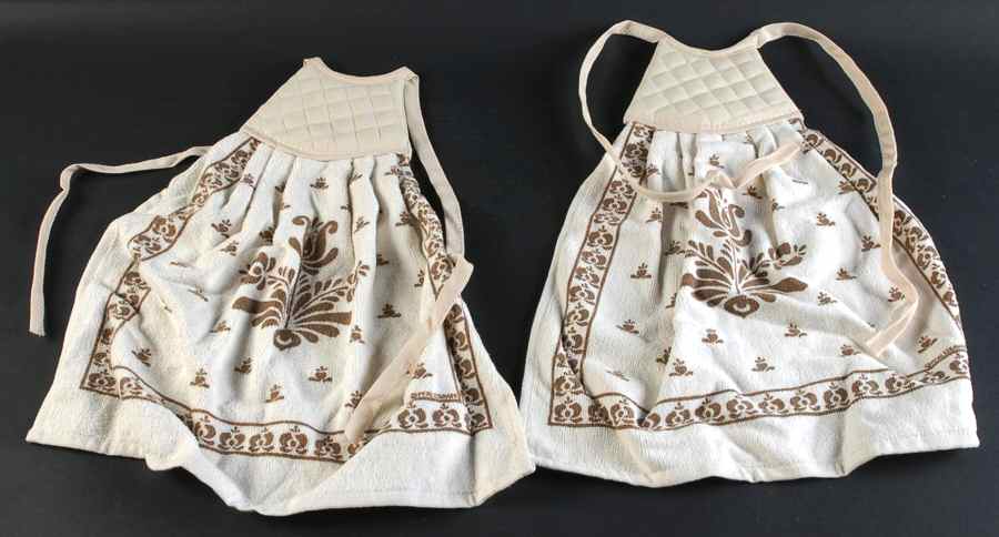 Village (Made in USA) Cloth Tie Towel - Set of 2 by Pfaltzgraff-1