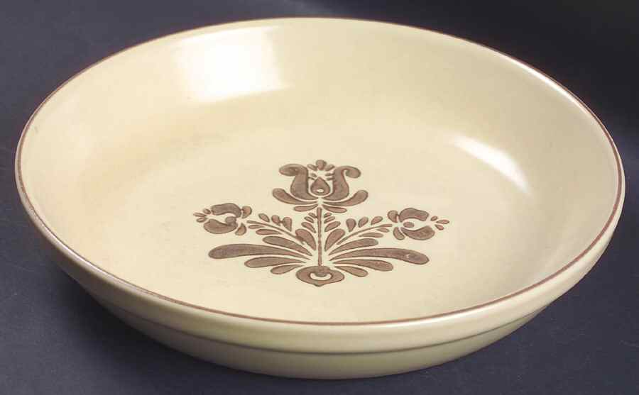 Village (Made in USA) 9" Pie Baking Plate by Pfaltzgraff-1