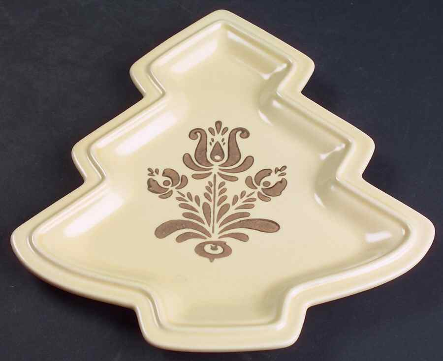 Village (Made in USA) 1 Part Small Tree Shaped Dish by Pfaltzgraff-1