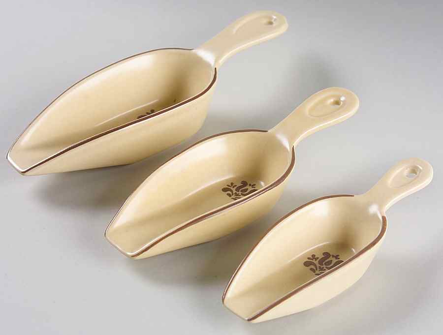 Village (Made in USA) 3 Piece) Scoop Set with Large,Medium & Small Scoop by Pfaltzgraff-1