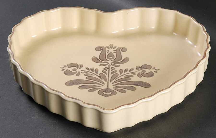 Village (Made in USA) Heart Shape Quiche Dish by Pfaltzgraff-1