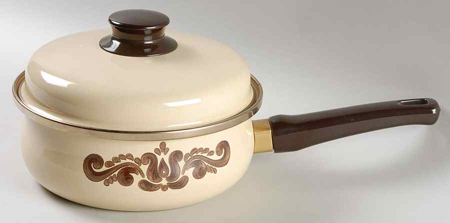 Village (Made in USA) 1.5 Quart Metal Covered Saucepan by Pfaltzgraff-1