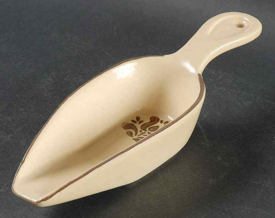 Village (Made in USA) Large Scoop by Pfaltzgraff-1