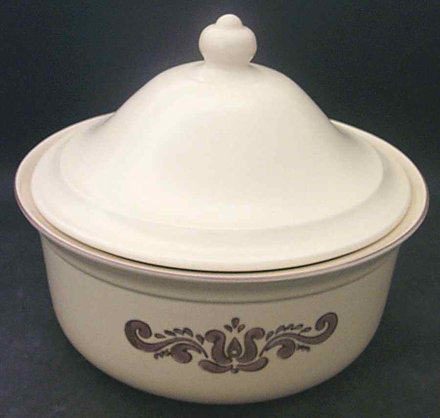 Village (Made in USA) 2 Qt Round Covered Casserole by Pfaltzgraff-1