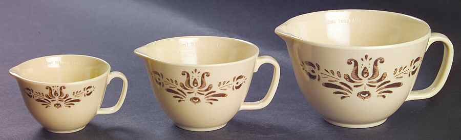 Village (Made in USA) 3 Piece Melamine Measuring Cup Set by Pfaltzgraff-1
