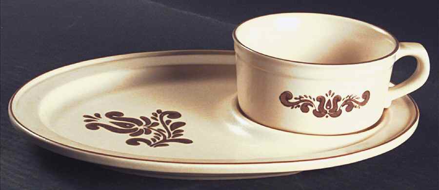 Village (Made in USA) Snack Tray & Soup Mug Set by Pfaltzgraff-1