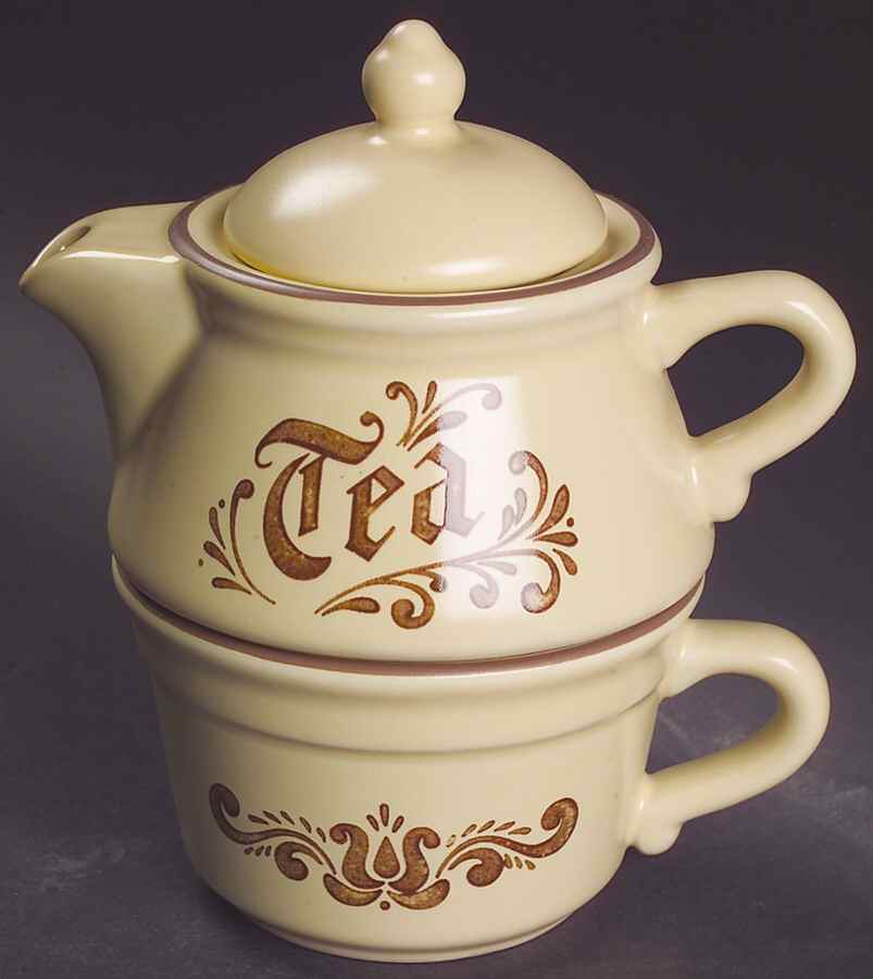 Village (Made in USA) Individual Teapot & Lid with Cup by Pfaltzgraff-1