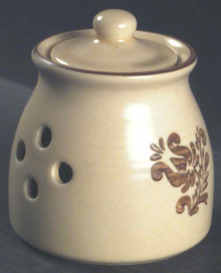 Village (Made in USA) Garlic Keeper & Lid by Pfaltzgraff-1