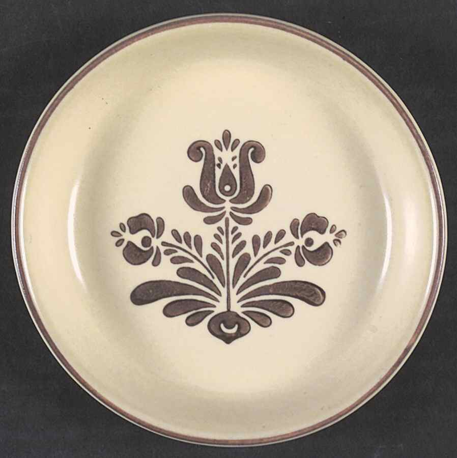 Village (Made in USA) Individual Pie Plate Baker by Pfaltzgraff-1