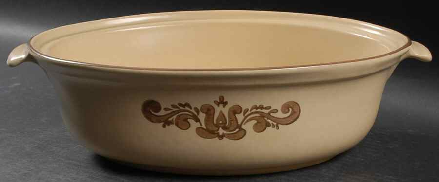Village (Made in USA) 2.5 Quart Oval Covered Casserole No Lid by Pfaltzgraff-1