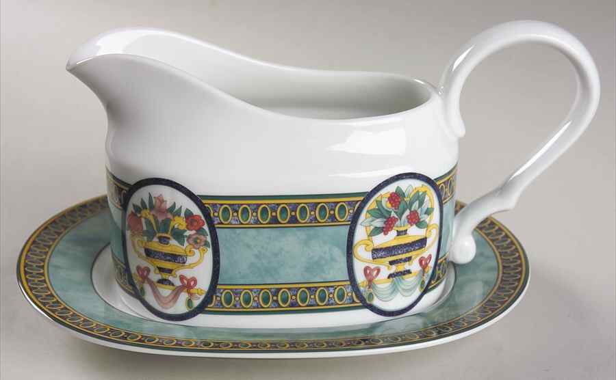 Vivaldi Gravy Boat & Underplate by Pfaltzgraff-1