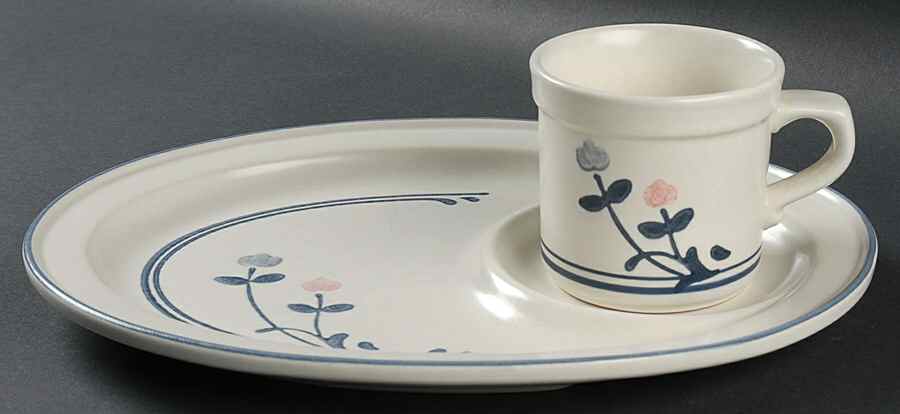 Windsong Snack Plate & Reg Fl Cup by Pfaltzgraff-1