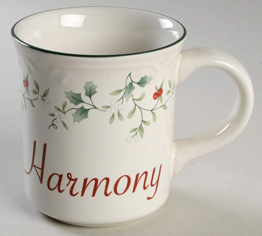 Winterberry Mug by Pfaltzgraff-1
