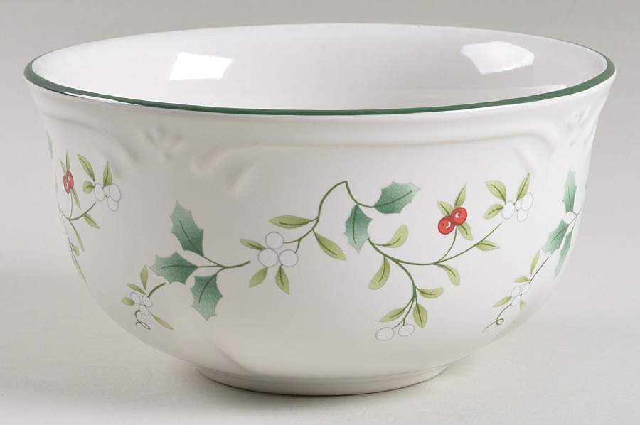 Winterberry All Purpose Bowl by Pfaltzgraff-1