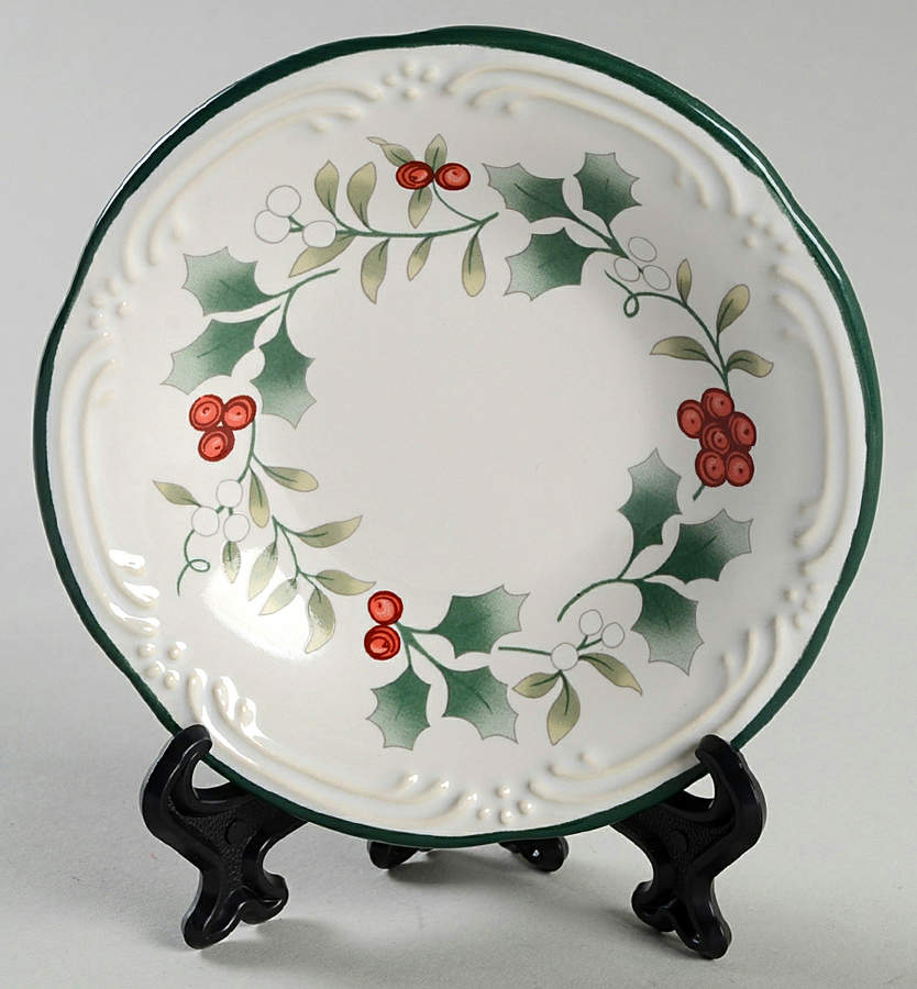 Winterberry Miniature Plate by Pfaltzgraff-1
