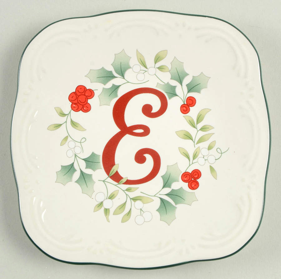 Winterberry Square Appetizer Plate by Pfaltzgraff-1