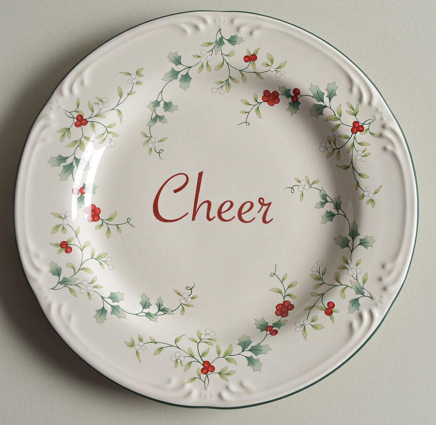 Winterberry Accent Salad Plate by Pfaltzgraff-1