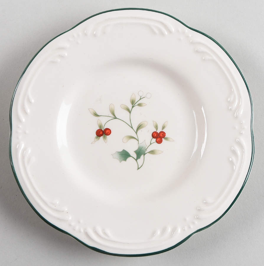 Winterberry Bread & Butter Plate by Pfaltzgraff-1