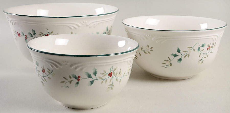 Winterberry Mixing Bowl Set (MB10, MB8, MB7) by Pfaltzgraff-1