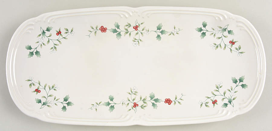 Winterberry 16" Rectangular Serving Platter by Pfaltzgraff-1
