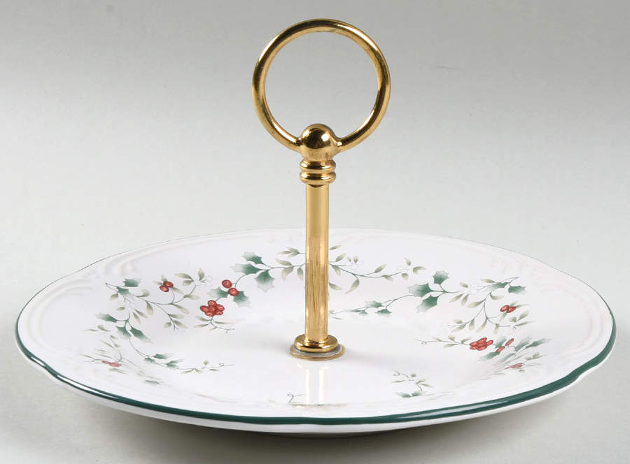 Winterberry Round Serving Plate with Handle (SP) by Pfaltzgraff-1