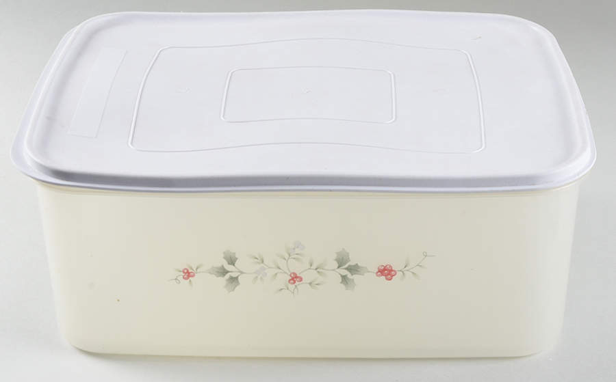 Winterberry 14" Plastic Rectangular Storage Box by Pfaltzgraff-1