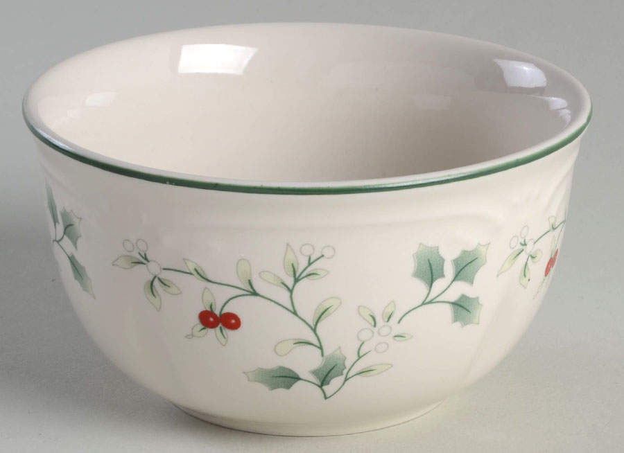 Winterberry Dessert Bowl by Pfaltzgraff-1