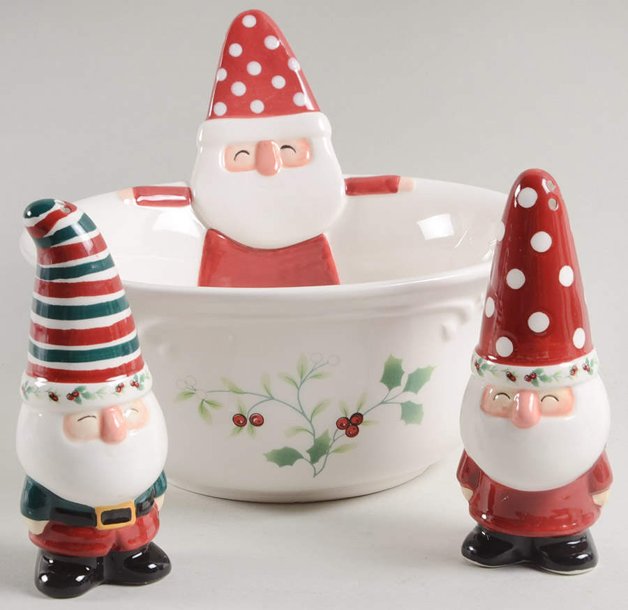 Winterberry Figural Salt & Pepper and Bowl Set by Pfaltzgraff-1