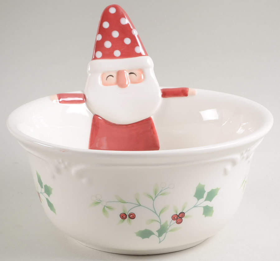 Winterberry Figural Bowl by Pfaltzgraff-1