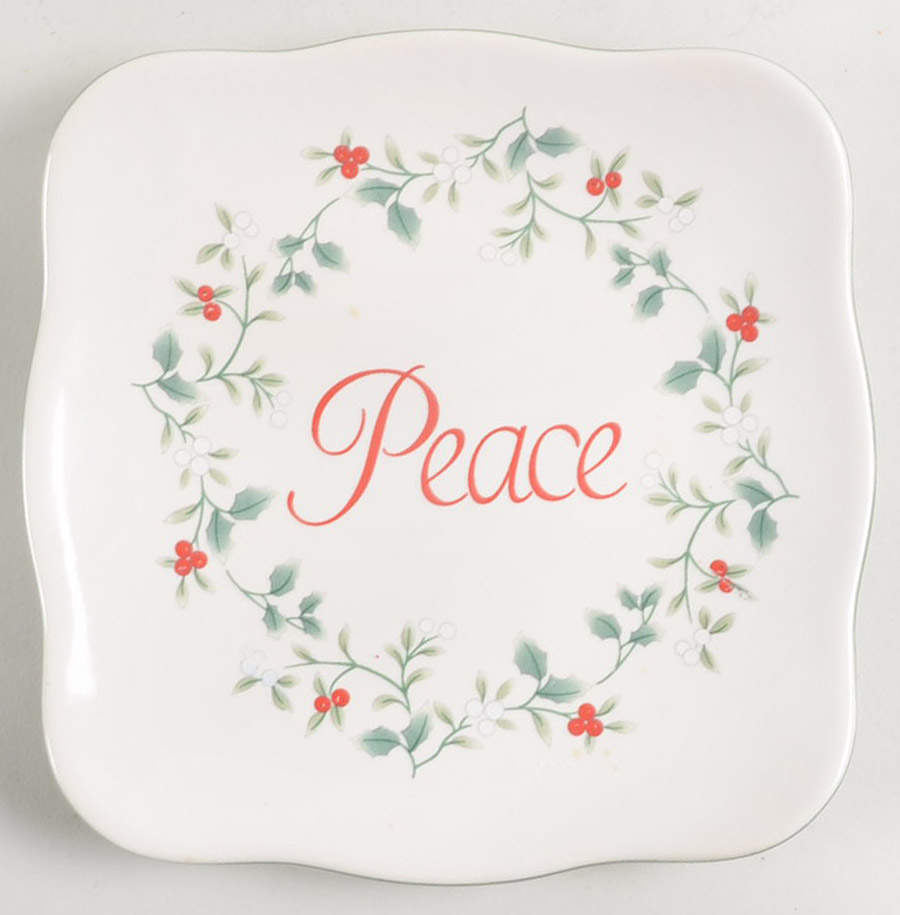 Winterberry Square Appetizer Plate by Pfaltzgraff-1
