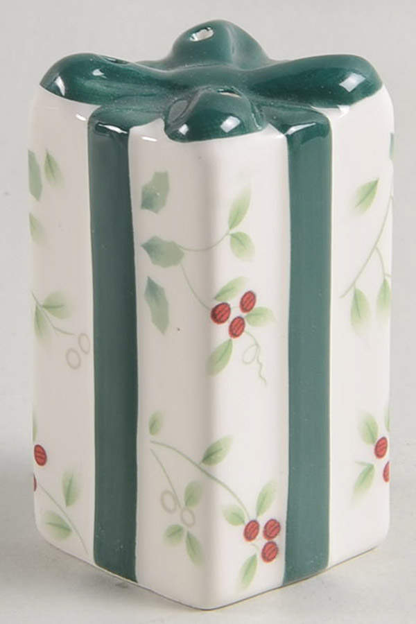 Winterberry Figural Pepper Shaker by Pfaltzgraff-1